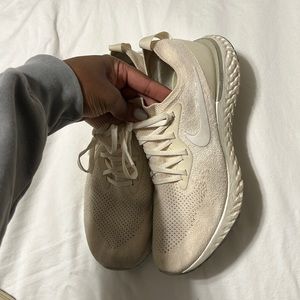 Nike Epic Reacts Women’s Size 12